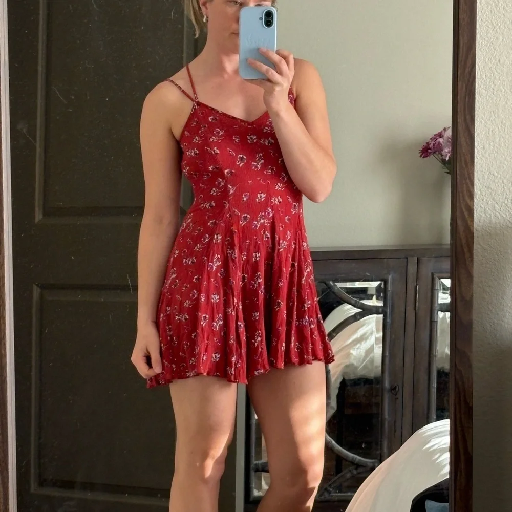 American Eagle Outfitters Red Floral Strapless Mini Dress with Crisscross Straps - Picture 8 of 8
